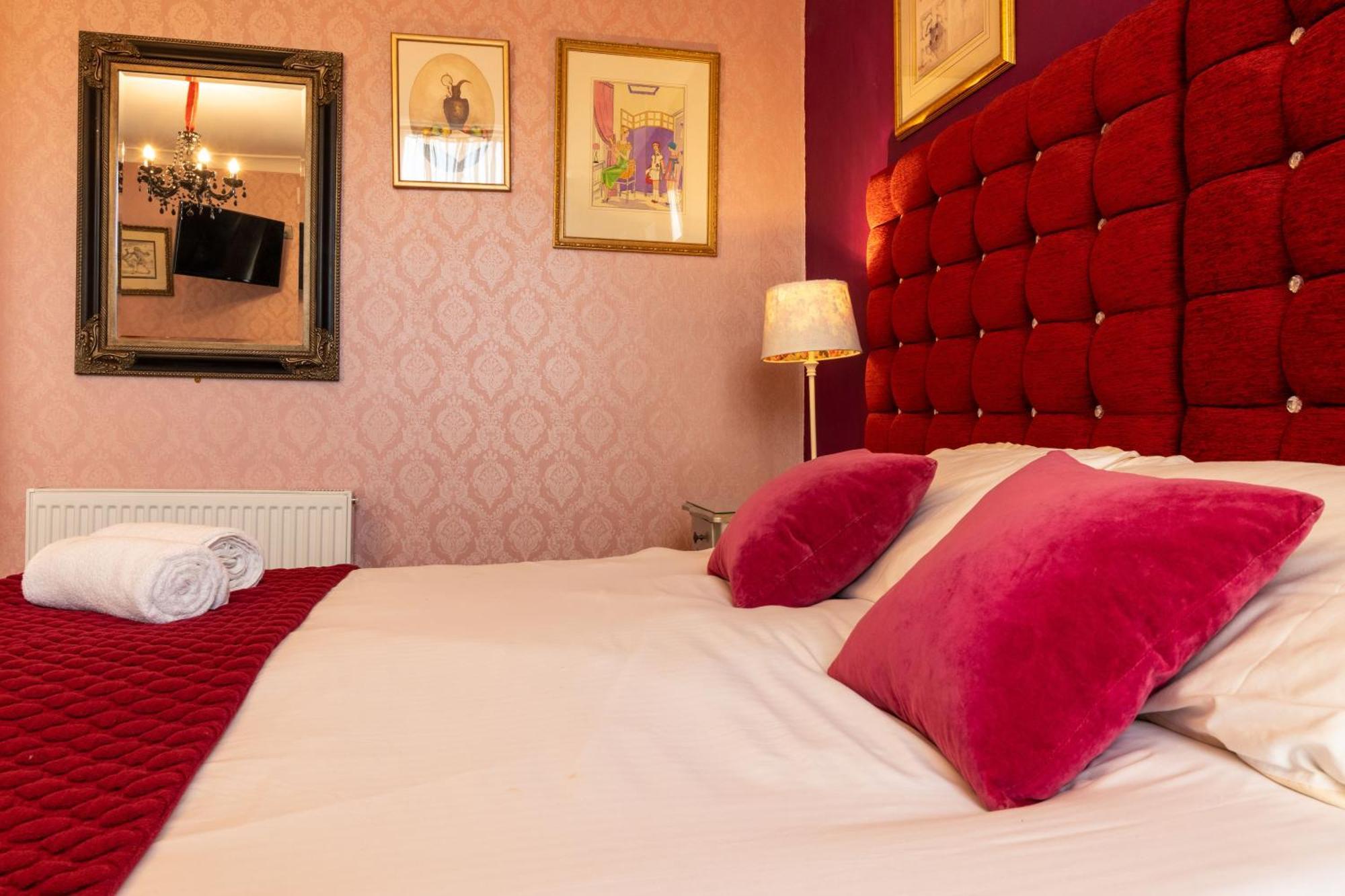 Hotel Rouge Blackpool Room photo
