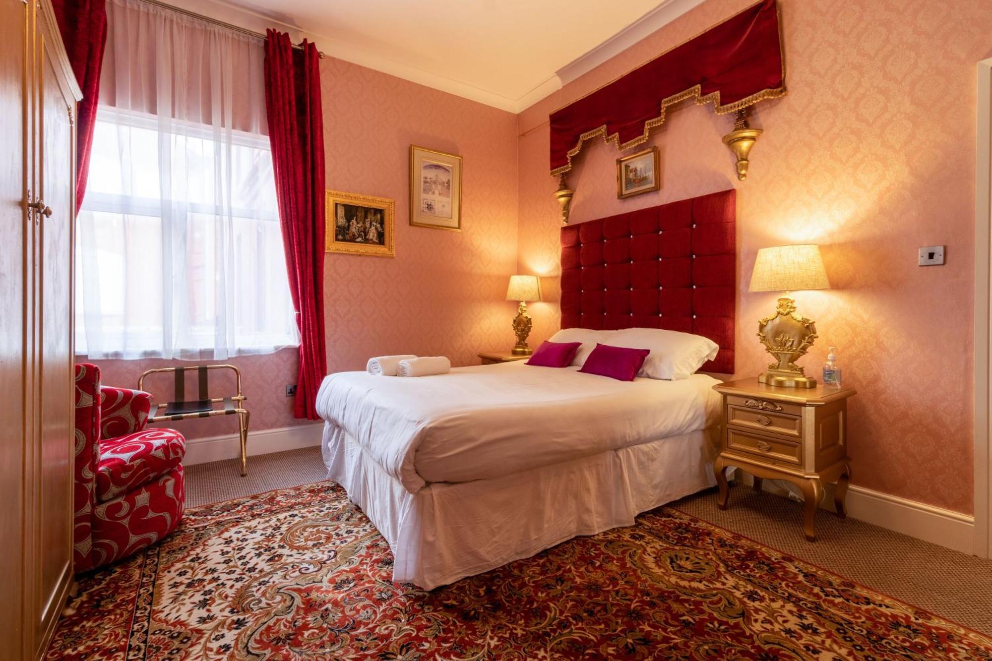 Hotel Rouge Blackpool Room photo