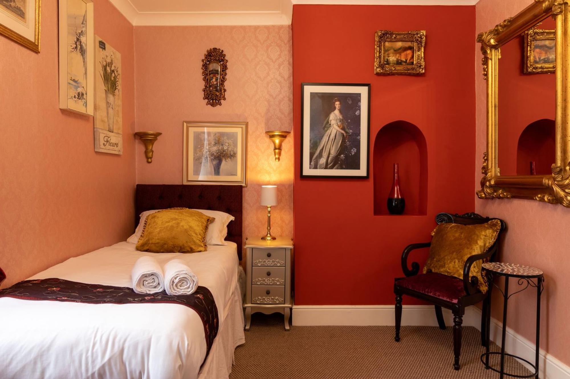 Hotel Rouge Blackpool Room photo