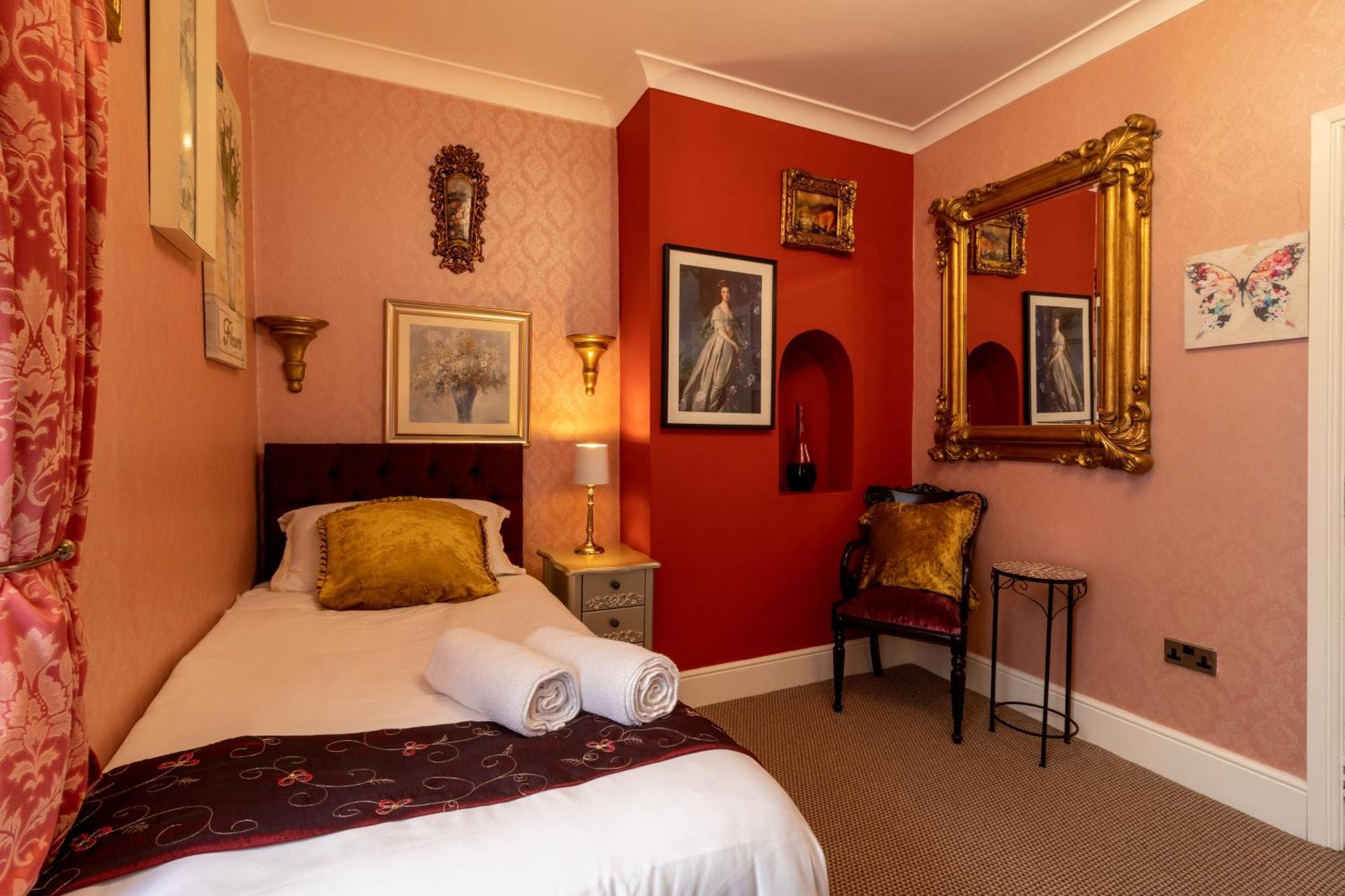 Hotel Rouge Blackpool Room photo